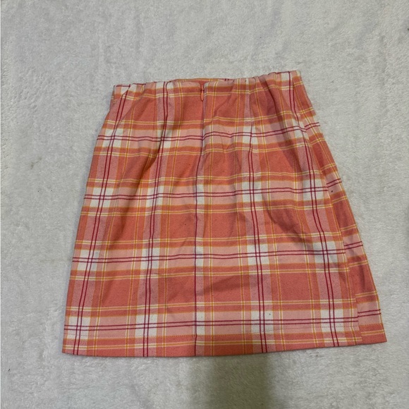 Plaid/tartan mini skirt from Wild Fable/Target - Picture 2 of 3